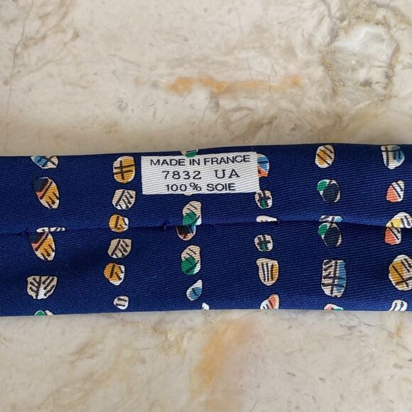 Hermes 100% Silk Tie - Picture 6 of 9